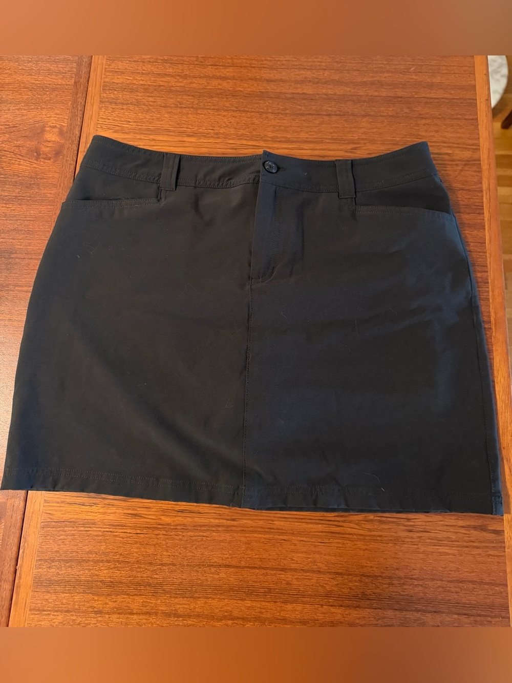 Eddie Bauer Classic Black Women's Skirt with built-in shorts!